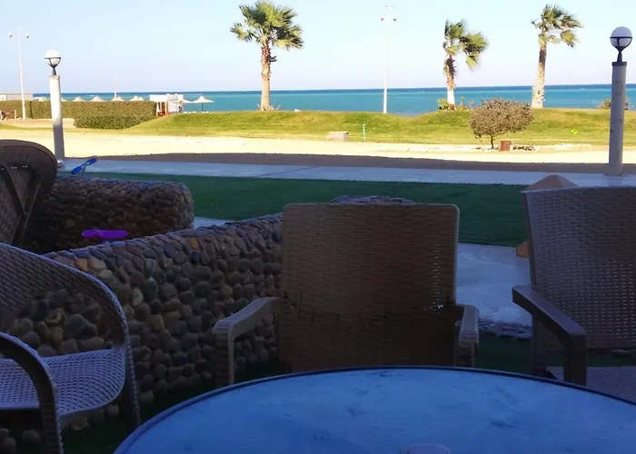 Seaview In Porto South - Families Only Chalet Ain Sukhna