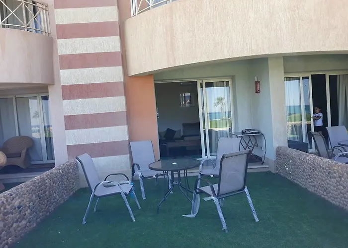 Chalet Seaview In Porto South - Families Only *
